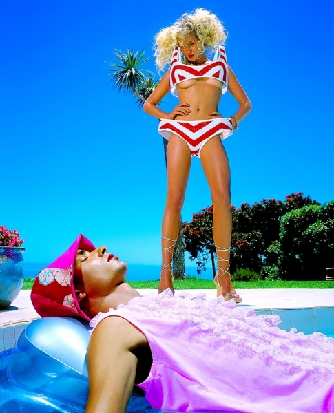 Photograph Thierry Van Biesen Mummys Bikini on One Eyeland